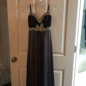 Long dress size 3